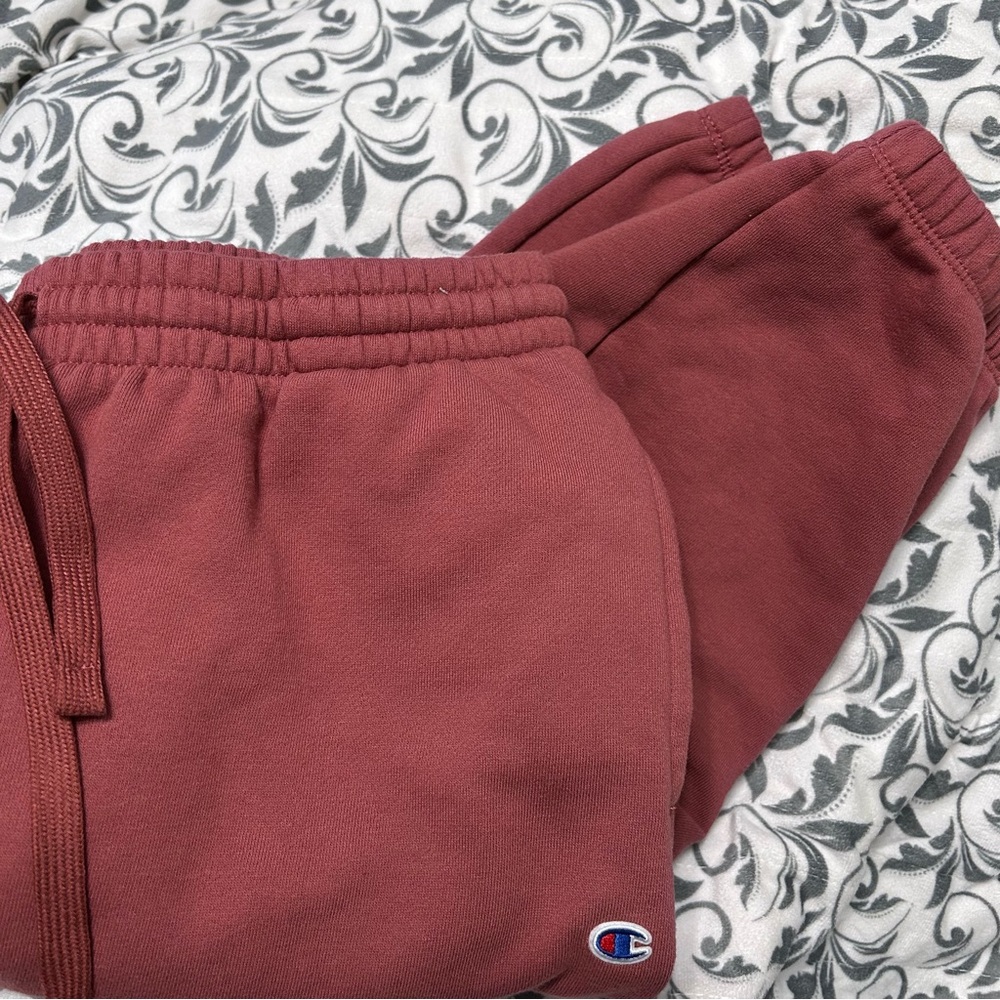 red champion sweatpants